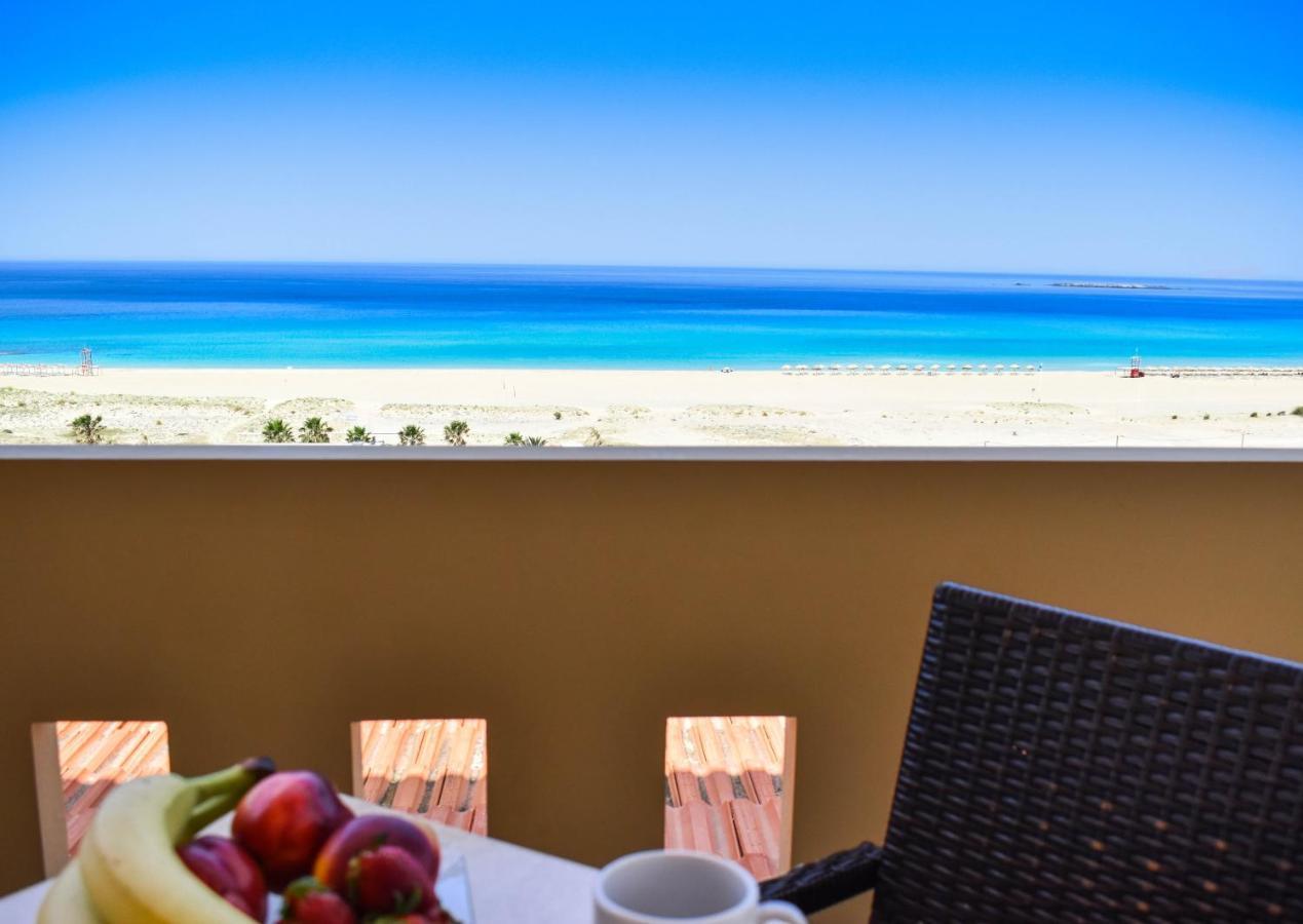 פלאסרנה Panorama Hotel מראה חיצוני תמונה